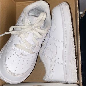 Air Force ones white low tops